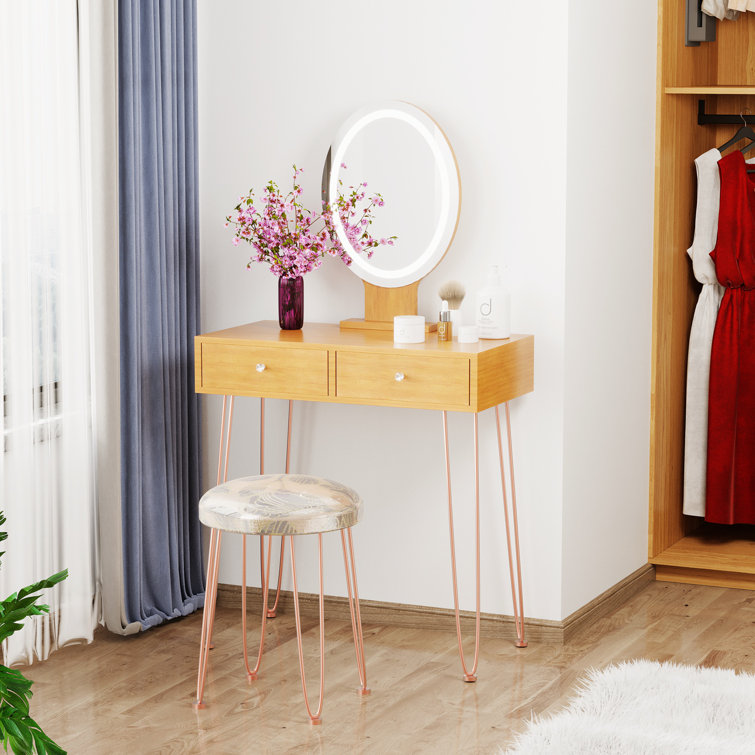 Pretty & posh vanity with online stool